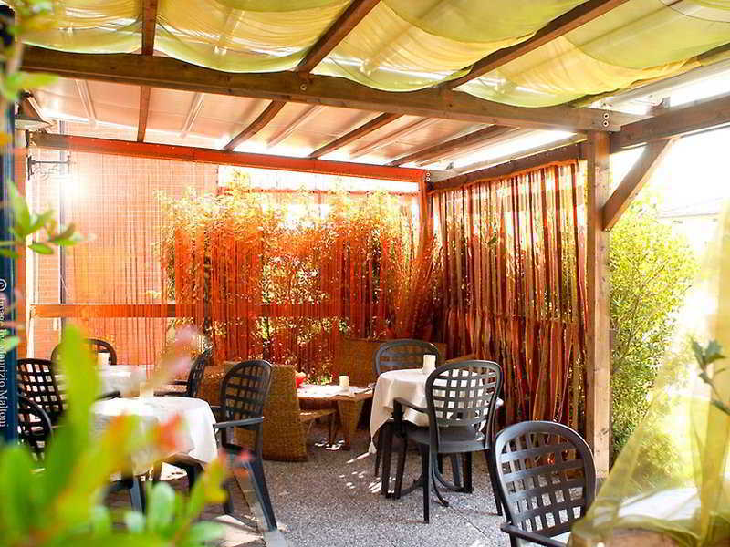 Euro Hotel Cascina Exterior photo
